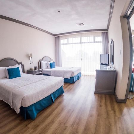 Hotel Santander Plaza Città del Guatemala Esterno foto