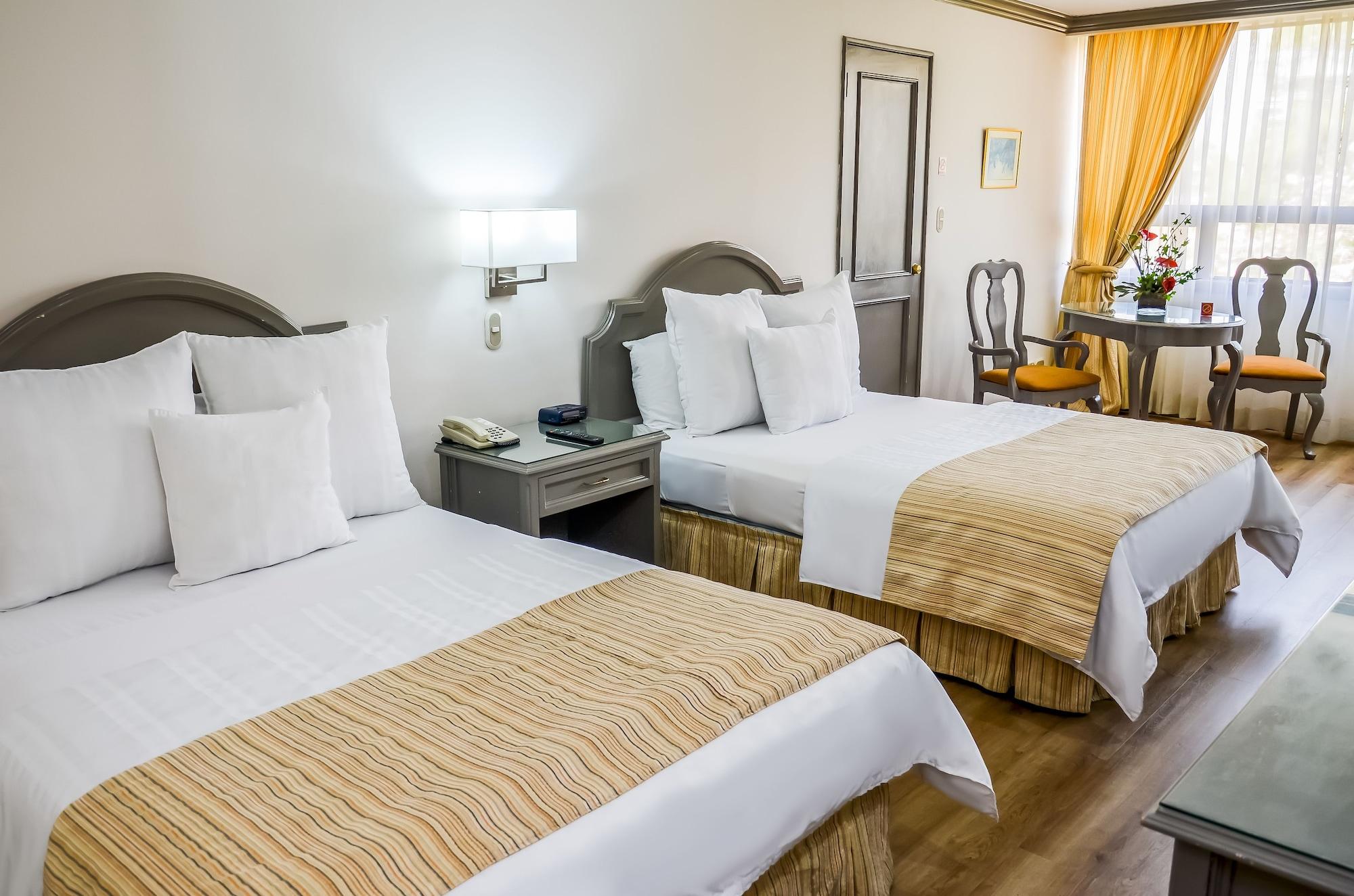 Hotel Santander Plaza Città del Guatemala Esterno foto